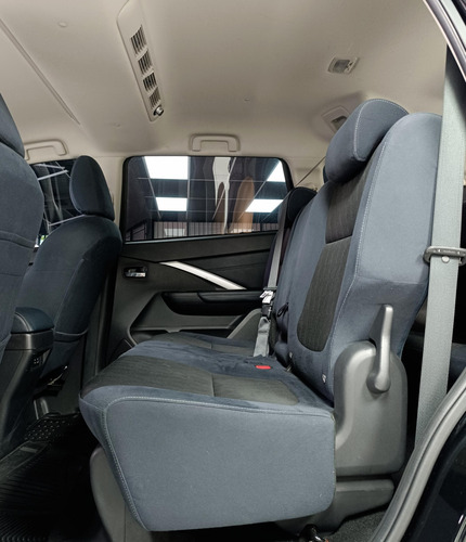 Mitsubishi Xpander Cross