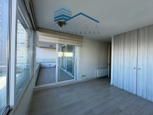 Departamento En Arriendo 3 Dormitorios Sector Poniente