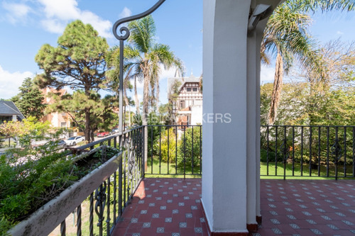 Casa En Alquiler En El Casco Antiguo De Carrasco Para Uso Residencial U Oficinas Id 6360