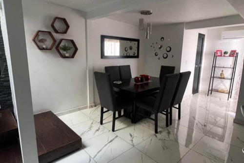 Casa En Venta En Toluca Eo
