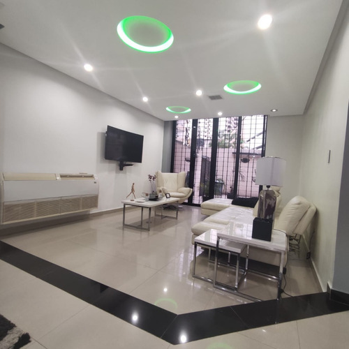 Imagen 3 de 17 de Noreida Delgado +58 414-1431887 / Townhouse En Venta De 3 Niveles Con Acabados De Lujo El Parral Valencia.