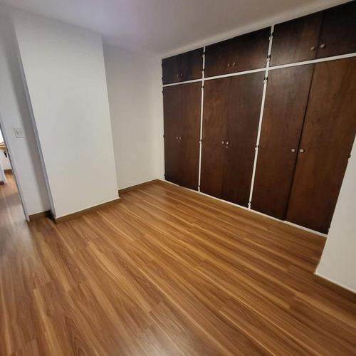 Alquiler Departamento 3 Dormitorios, En Centro De Neuquén Capital