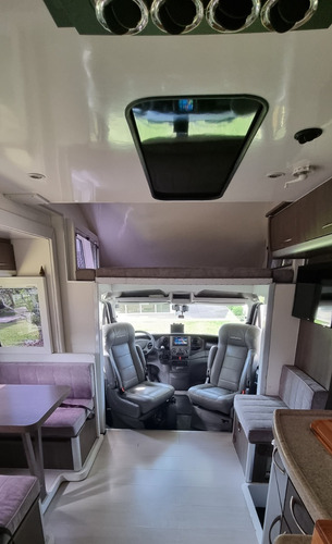 Imagem 10 de 15 de Motorhome Neway - Alexa