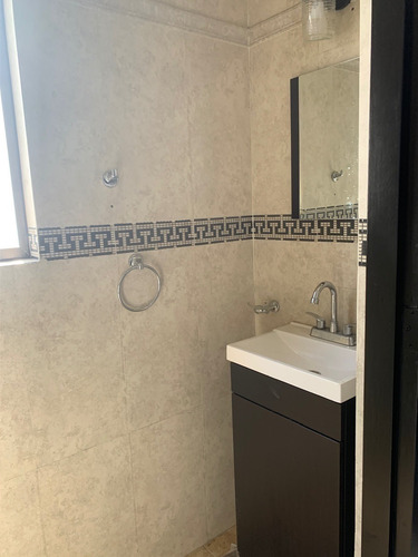 Imagen 4 de 15 de Oportunidad Casa En Venta Para Remodelar Bosques De Las Loma