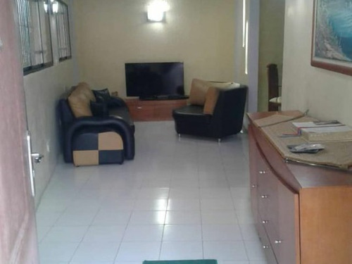 Imagen 5 de 10 de Vendo Casa En Urbanización Monte Alto