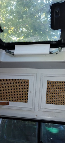 Motorhome Autónomo. Comedor Baño Cocina Y Dormitorio. 3 Pers