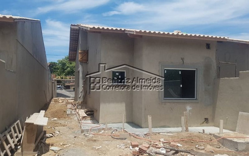 Casa 2 Qts (1 Suite) No Barroco, Sala, Cozinha Americana, Quintal E Garagem