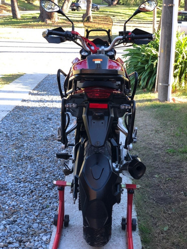 Benelli Trk 251