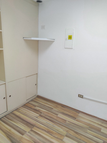 Imagen 11 de 12 de Venta Oficina Centro Profesional Santa Paula