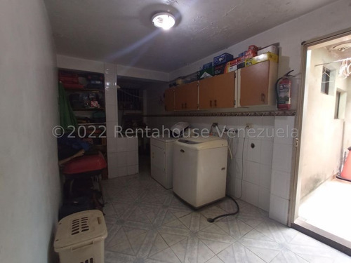 Imagen 4 de 12 de Rosangel Parraga Rentahouse Vende Casa En Monteserino San Diego Carabobo 22-18659 Prr