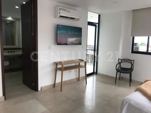 Lujoso Y Amplio Edificio Comercial De 1.285 M2 Construidos
