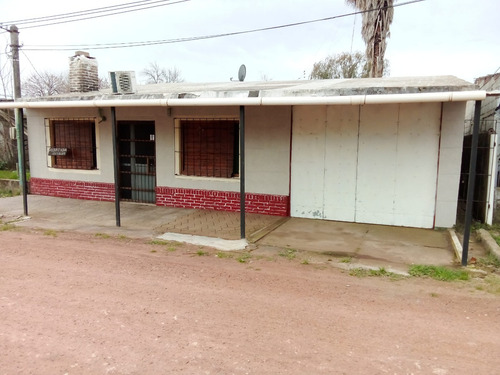Casa En Excelente Punto De Villa Soriano