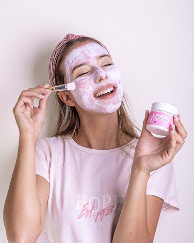 Imagen 3 de 3 de Mascarilla Facial Rebel Beauty Pink And Clean