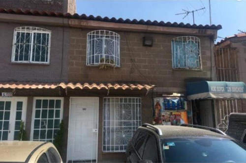 Casa En Venta En Iztapalapa Cdmx Fz*