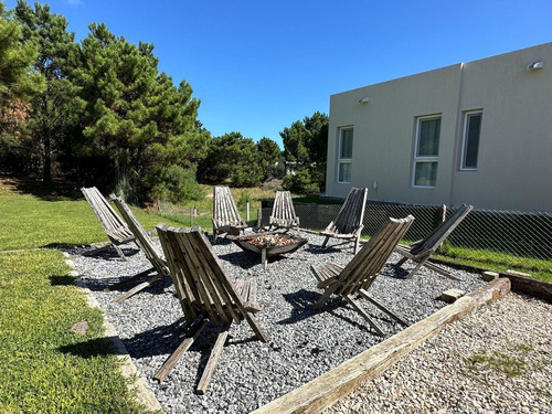 Departamento En Venta - 3 Dormitorios 3 Baños - Pinamar