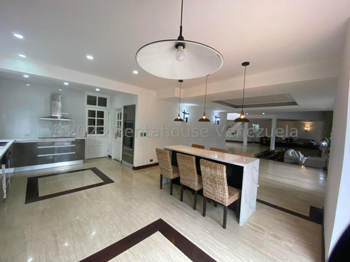 Ss: Vende Casa 25-4103 En La Lagunita Country Club De 709 M2, 5h/7b/20pe