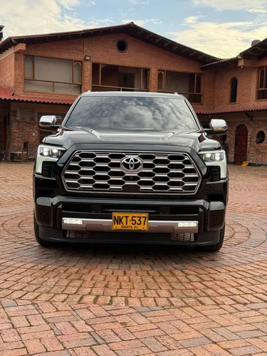 Toyota Sequoia 3.5 V6 Capstone