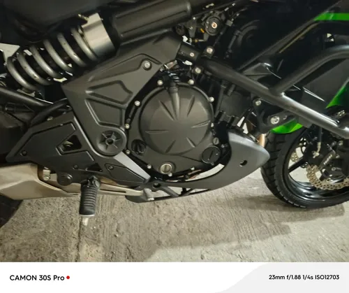 Kawasaki Versys 650 Abs, Modelo 2021, 26.500 Kms, Color Verd