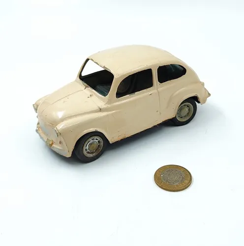 Fiat 600 juguete hotsell