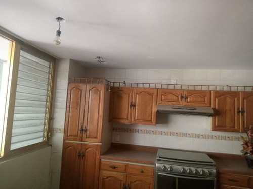 Casa En Venta En Vasco De Quiroga, Morelia.
