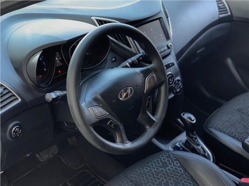 Hyundai Hb20s 1.6 Comfort Plus 16v Flex 4p Automático