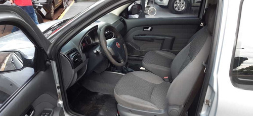 Fiat Strada 1.6 16v Trekking Ce Flex 2p 2013