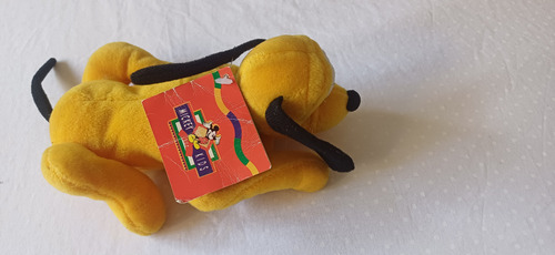 Muñeco Peluche Pluto Mini. 20x10 Cms. Suavecito Amarillo