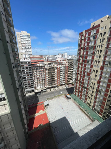 Departamento 2 Ambientes Con Cochera Y Baulera