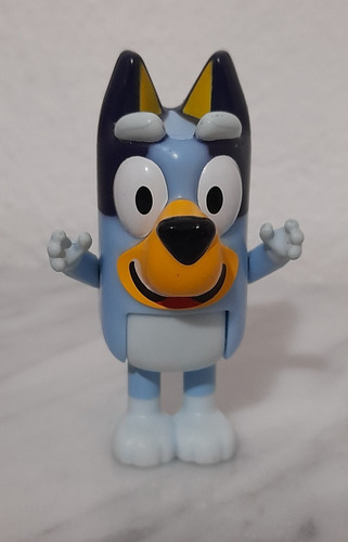Bluey Perrito Figura Articualda Bandai 6 Cm. (Usado)
