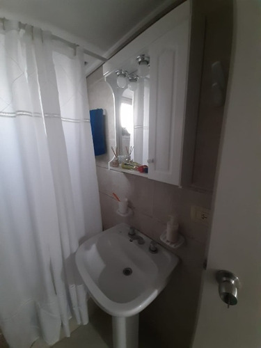 Imagen 12 de 14 de Permuta - Departamento De 2 Ambientes En Venta - Moron Centro