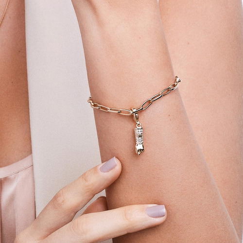 Pulseira Com Berloque Proteção Folheado Ouro Rommanel