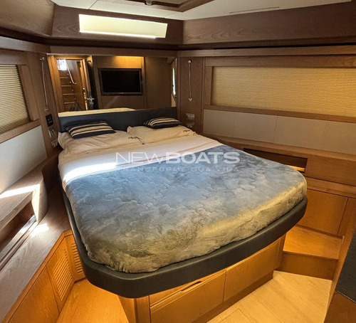 Intermarine 62 Ñ Azimut Schaefer Ferretti Princess