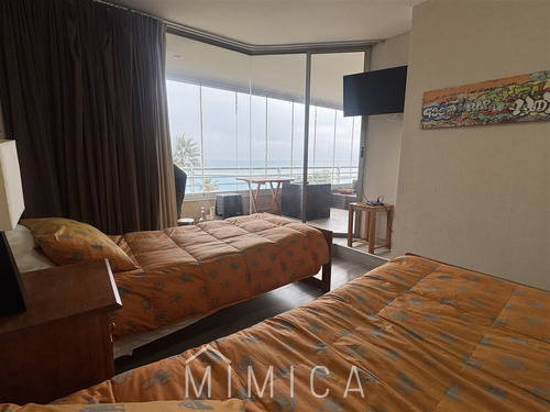 Departamento En Venta De 3 Dorm. En Algarrobo