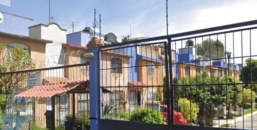 Casa En Remate Bancario En Colinas De Balbuena, Unidad San Buenaventura, Ixtapaluca. Eo