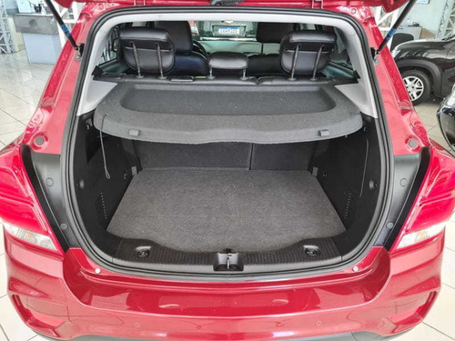 Imagem 4 de 15 de Chevrolet Tracker Premier