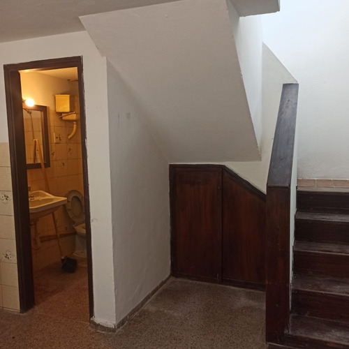 Imagen 13 de 13 de Hermosa Y Soleada Casa Con Excelente Locomoción