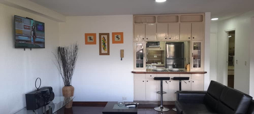 Imagen 10 de 18 de Apartamento En Las Mercedes, En Alquiler Por Día.