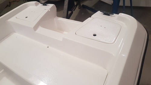 Amarinta 330 Bote Pescador Trimaran Lagunero Casco Sin Motor