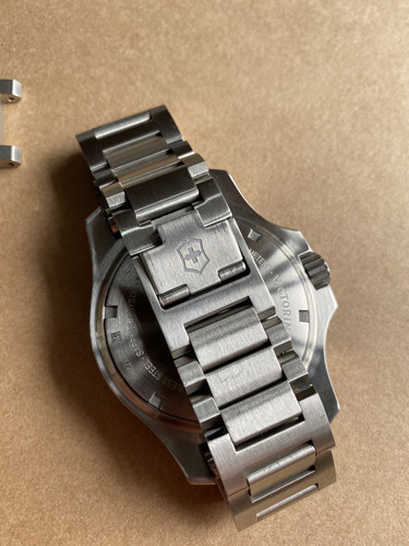 Relógio Suiço Victorinox Inox 241723.1 Original Importado
