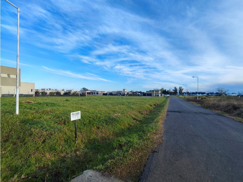 Hermoso Lote Esquina Bº Los Alamos I