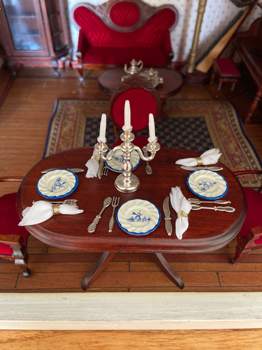 Colección Casa De Muñecas Victoriana Muebles Comedor C/acces (Usado)