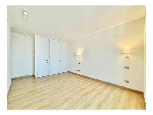 Imagen 14 de 20 de Departamento En Venta De 2 Dorm. En Las Condes