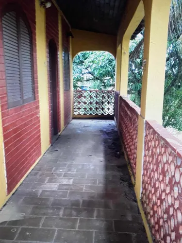 Vendo Casa Com Espaço Maravilhoso !