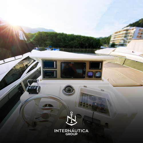 Lancha Ferretti 680 Fly 2014 Intermarine Azimut Schaefer