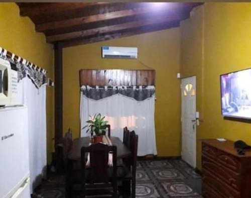 Casa En Venta - 3 Dormitorios 1 Baño - Cochera - 450mts2 - Mariano Acosta, Merlo