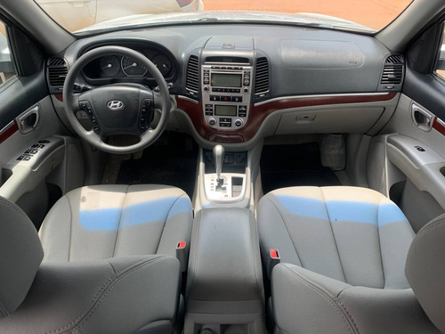 Imagem 7 de 15 de Hyundai Santa Fé 2.7 Mpfi Gls V6 24v 200cv Gasolina 4p