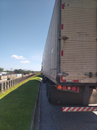 Carreta Baú 2 Eixos 94 28 Pallets Assoalho Chapa