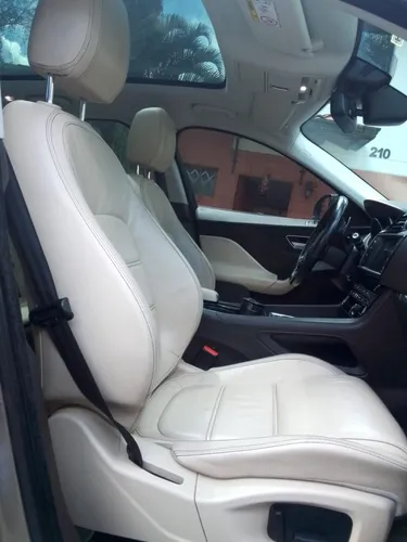 Jaguar F-PACE 2.0 Prestige At 2017