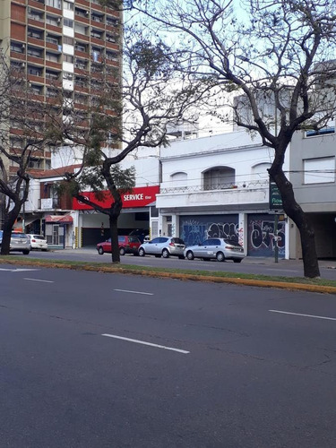 Imagen 2 de 21 de Local - Mart.-vias/santa Fe