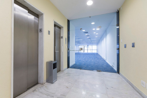 Imagem 9 de 11 de Sala Comercial Para Alugar Na Rua Do Ouvidor, Centro, Rio De Janeiro - Rj - Liv-0345